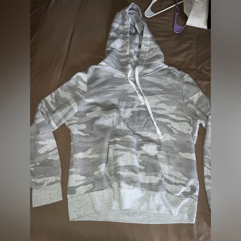 Purchased from Glik’s. Fits more like a Large